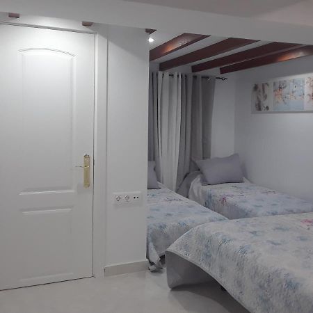 Unique Apartment Alicante Bagian luar foto
