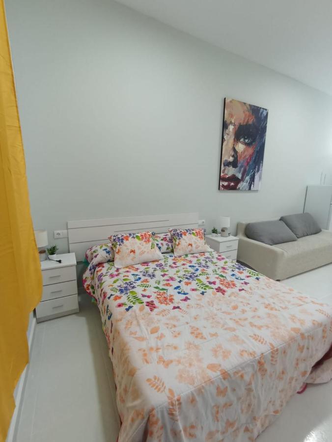 Unique Apartment Alicante Bagian luar foto