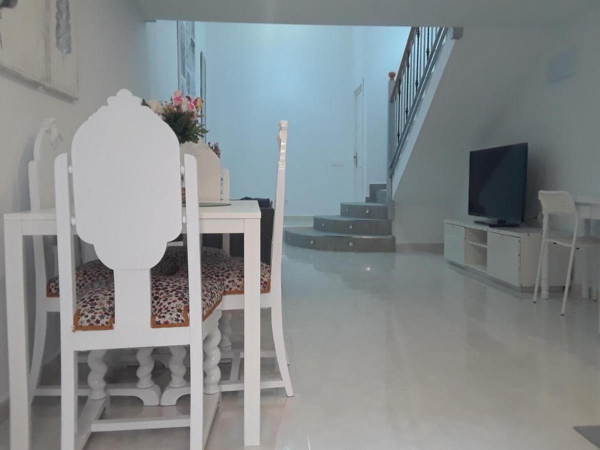 Unique Apartment Alicante Bagian luar foto