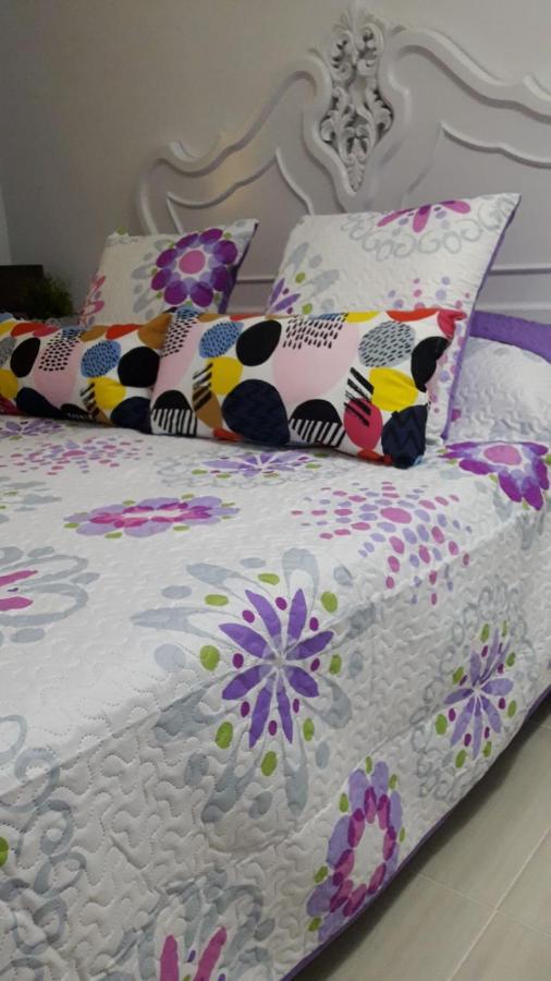 Unique Apartment Alicante Bagian luar foto