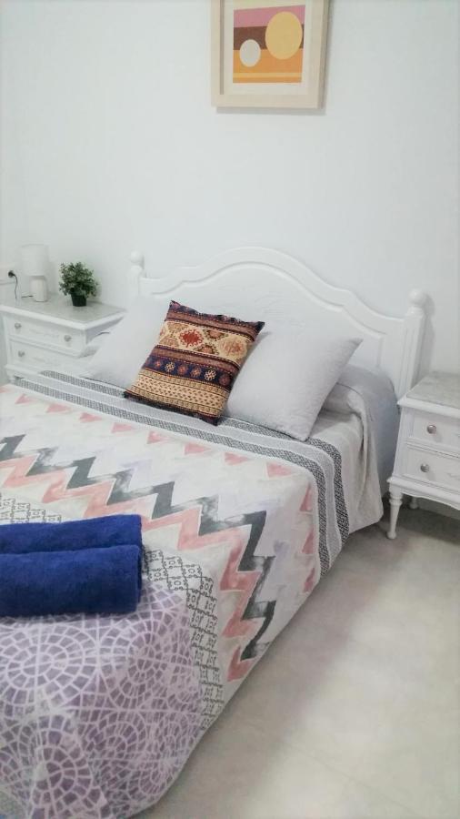 Unique Apartment Alicante Bagian luar foto
